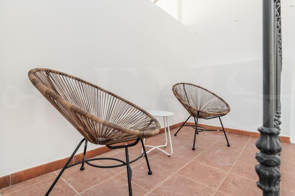 Sophisticated With Terrace By Rems Apartment *
