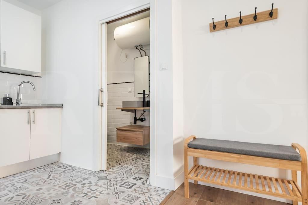 Apartment Sophisticated With Terrace By Rems *