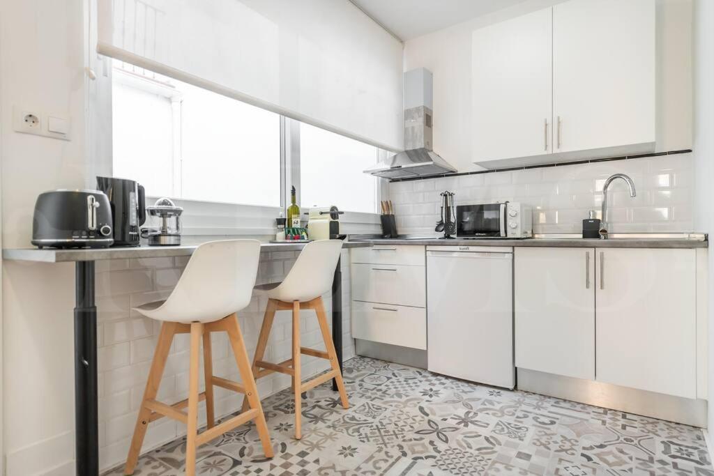 Sophisticated With Terrace By Rems Malaga
